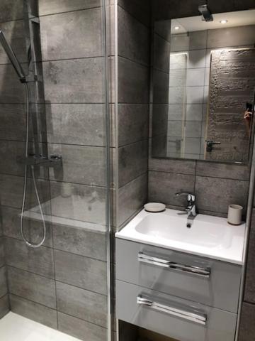 Chaleureux Au Pied Des Pistes, 4 Personnes, Wifi Val Thorens